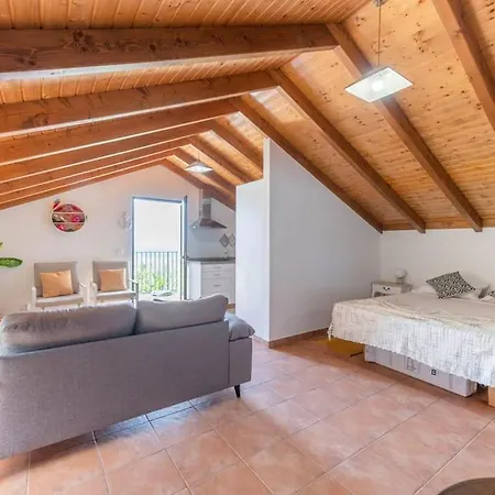 Feriehus Little Escape Madeira *