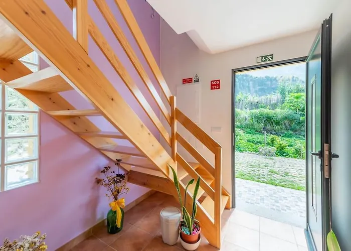 Little Escape Madeira * Ponta Delgada (Madeira)